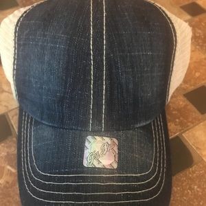 Denim and beige daddy cap